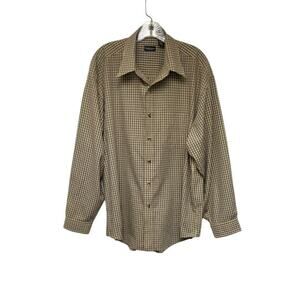 Men's Van Heusen Casual/Business Long SLeeves Plaid Dress Shirt Size 17-17.5